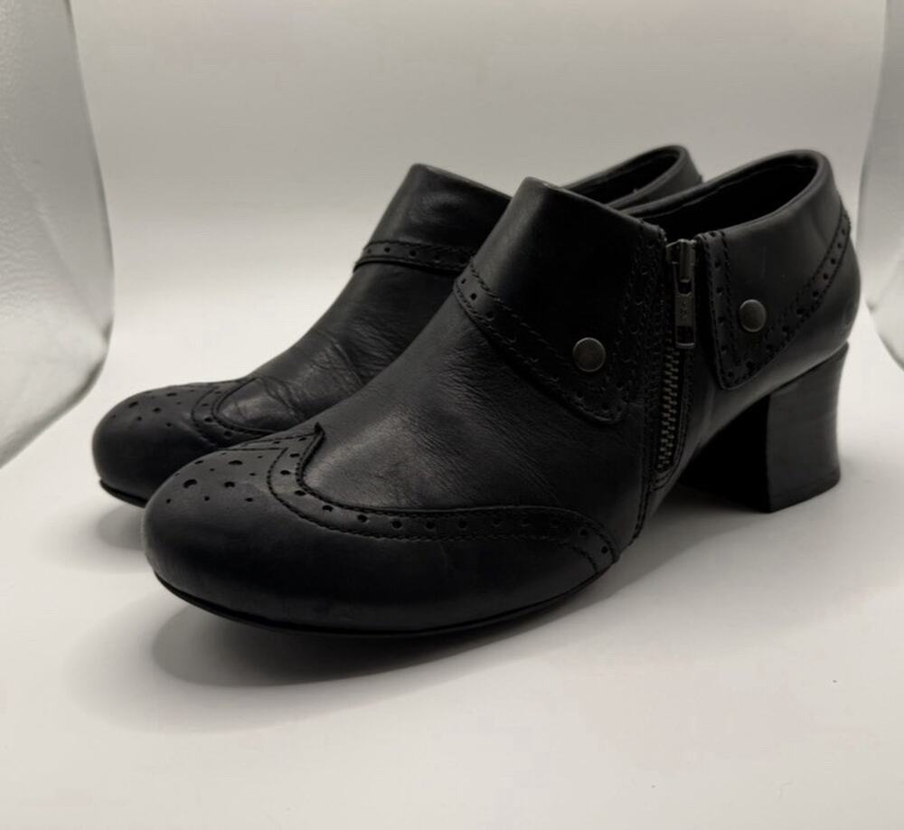 BORN Womens 8.5 M Shoes Black Leather Platform Boots Mules Clogs Booties Wingtip